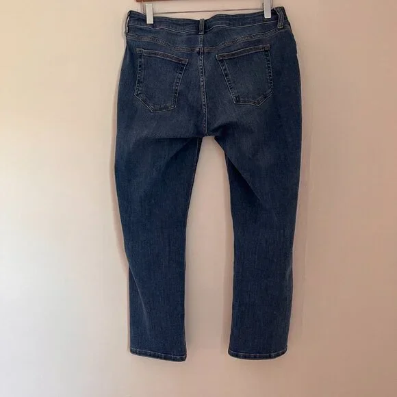 Maternity Inset Panel Cheeky Straight Jeans - Picture 7 of 7